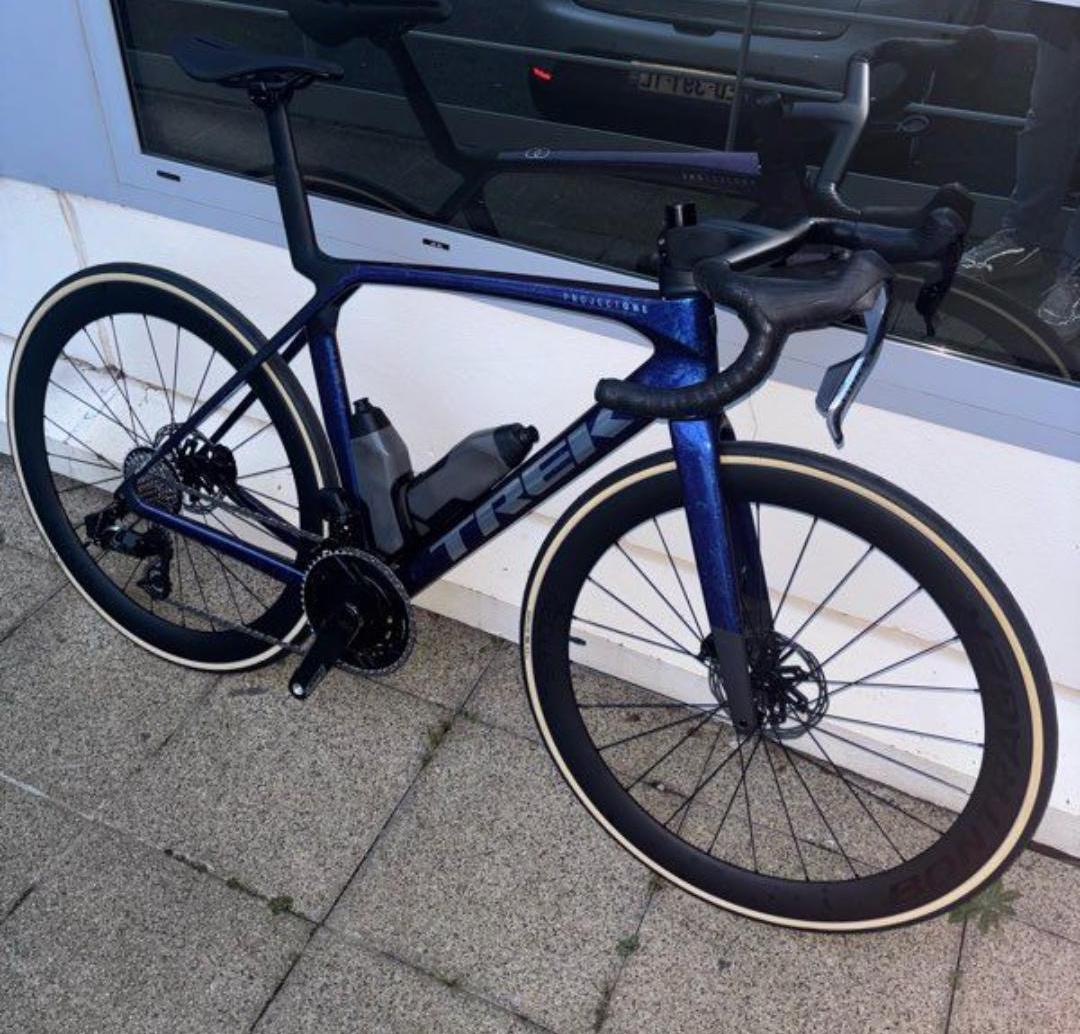 WhatsApp Image 2026-06-21 at 12.37.50 Trek Madone SLR7 GEN 8 AXS annee 2025 – Image 4